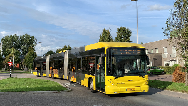 Foto van QBZ Hess LighTram 4220 Dubbelgelede bus door_gemaakt Stadsbus