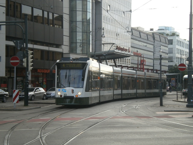 Foto van SWA Siemens Combino 823 Tram door Perzik