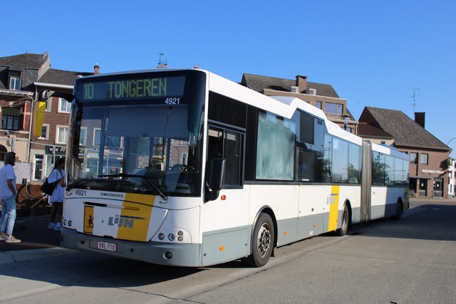 Foto van DeLijn Jonckheere Transit 2000 G 4921 Gelede bus door Ovspotter.017