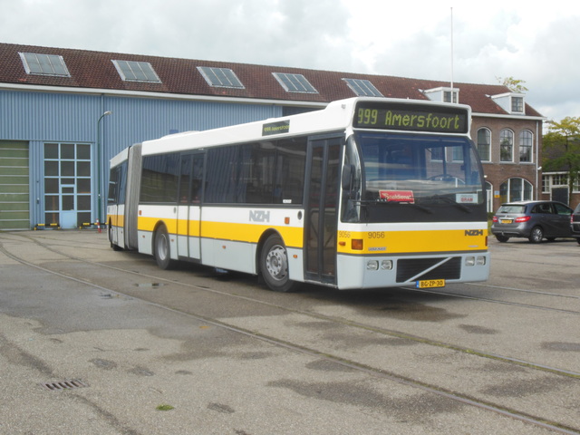 Foto van BRAM Berkhof Duvedec G 9056 Gelede bus door Lijn45