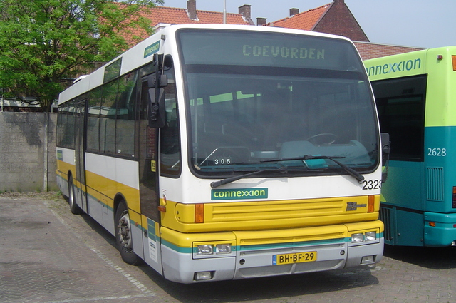 Foto van CXX Den Oudsten B95 2323 Standaardbus door wyke2207