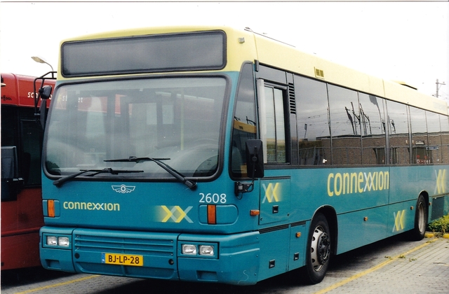 Foto van CXX Den Oudsten B95 2608 Standaardbus door wyke2207