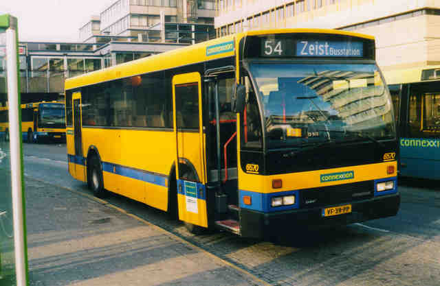 Foto van CXX Den Oudsten B88 6570 Standaardbus door Jelmer