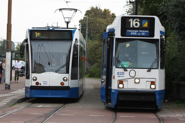 Foto van GVB Siemens Combino 2065 Tram door_gemaakt Tramspoor