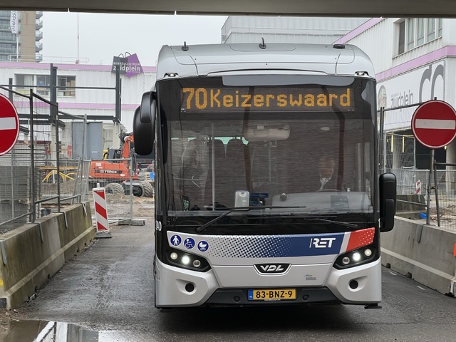 Foto van RET VDL Citea SLE-120 Hybrid 1240 Standaardbus door Stadsbus