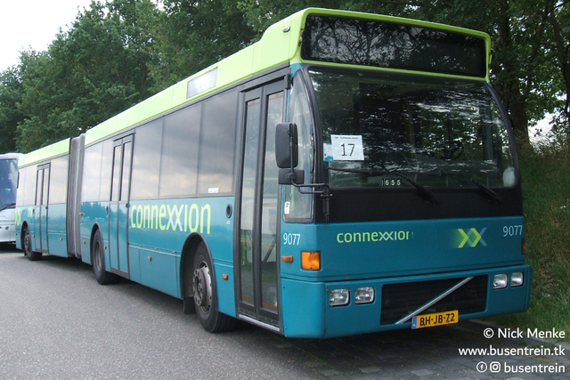 Foto van CXX Berkhof Duvedec G 9077 Gelede bus door Busentrein