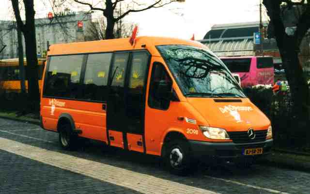 Foto van GVB Kusters MidCity 2098 Minibus door Jelmer