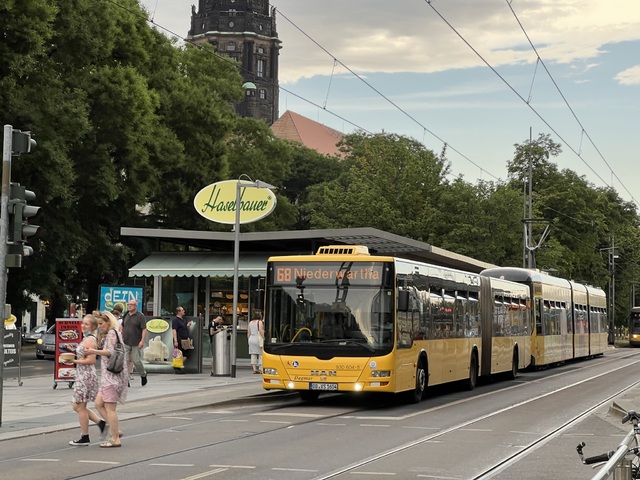 Foto van DVB MAN Lion's City GL 9306045 Gelede bus door Stadsbus
