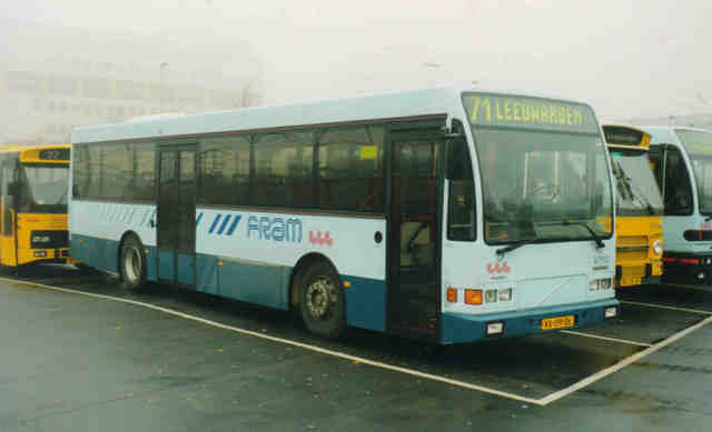 Foto van FRAM Berkhof 2000NL 4750 Standaardbus door Jelmer