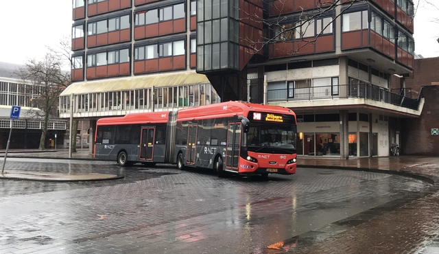 Foto van CXX VDL Citea SLFA-180 Electric 9761 Gelede bus door Rotterdamseovspotter
