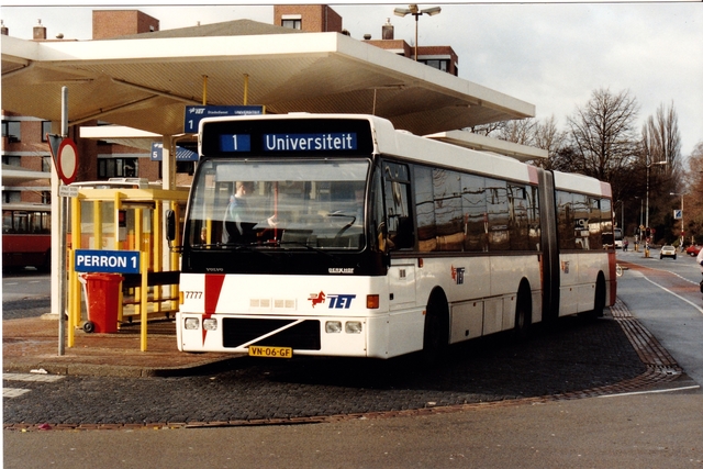 Foto van CXX Berkhof Duvedec G 7777 Gelede bus door wyke2207