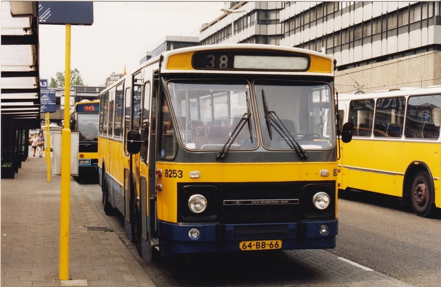 Foto van MN DAF MB200 8253 Standaardbus door wyke2207