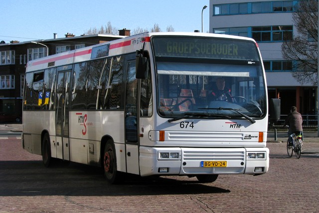 Foto van HTMS Den Oudsten B95 674 Standaardbus door dmulder070