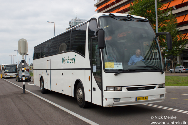 Foto van Verh Berkhof Axial 22 Touringcar door Busentrein