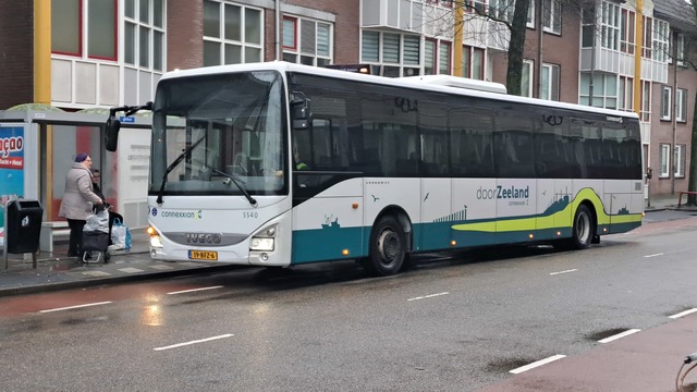 Foto van CXX Iveco Crossway LE (13mtr) 5540 Standaardbus door treinspotter-Dordrecht-zuid
