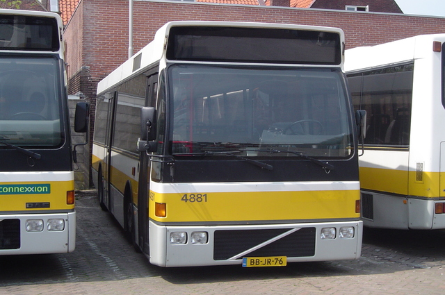 Foto van CXX Berkhof Duvedec 4881 Standaardbus door wyke2207