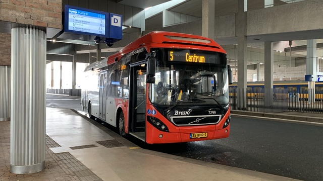 Foto van ARR Volvo 7900 Hybrid 7299 Standaardbus door Stadsbus