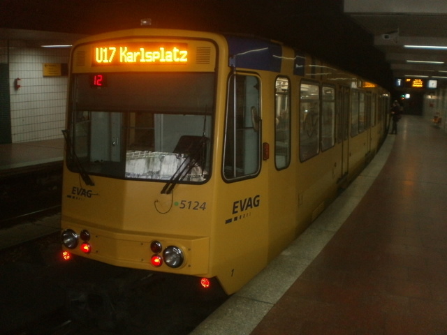 Foto van RBN Stadtbahnwagen B 5124 Tram door Perzik