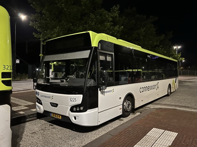 Foto van CXX VDL Citea LLE-120 3225 Standaardbus door Stadsbus