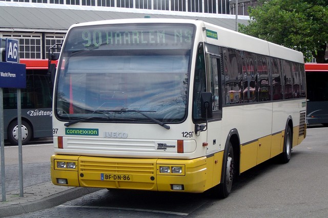Foto van CXX Den Oudsten B89 1297 Standaardbus door wyke2207