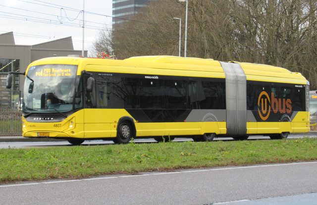 Foto van QBZ Heuliez GX437 ELEC 4807 Gelede bus door RKlinkenberg