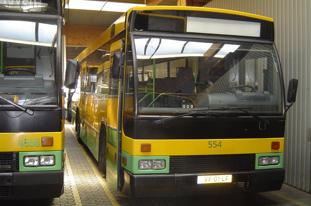 Foto van CXX Den Oudsten B88 4162 Standaardbus door wyke2207
