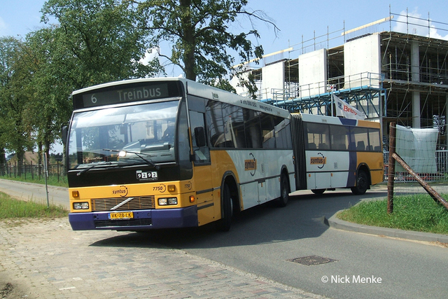 Foto van KEO Den Oudsten B88 G 7750 Gelede bus door Busentrein