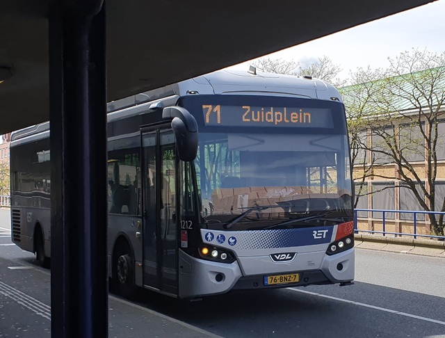 Foto van RET VDL Citea SLE-120 Hybrid 1212 Standaardbus door Busseninportland