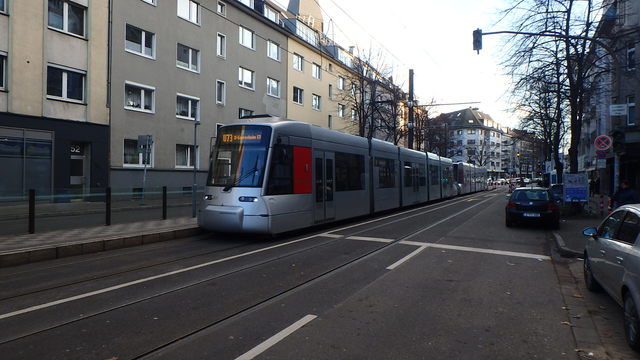 Foto van Rheinbahn NF8U 3337 Tram door Perzik