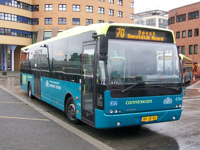 Foto van CXX VDL Ambassador ALE-120 4194 Standaardbus door wyke2207