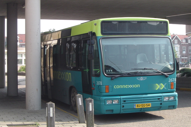 Foto van CXX Den Oudsten B95 2678 Standaardbus door wyke2207