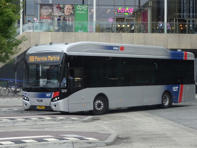 Foto van RET VDL Citea SLE-120 Hybrid 1257 Standaardbus door Rotterdamseovspotter