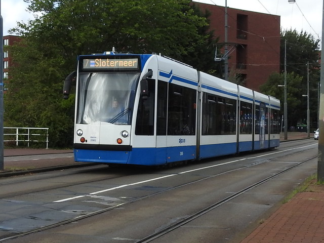 Foto van GVB Siemens Combino 2065 Tram door treinspotter2323
