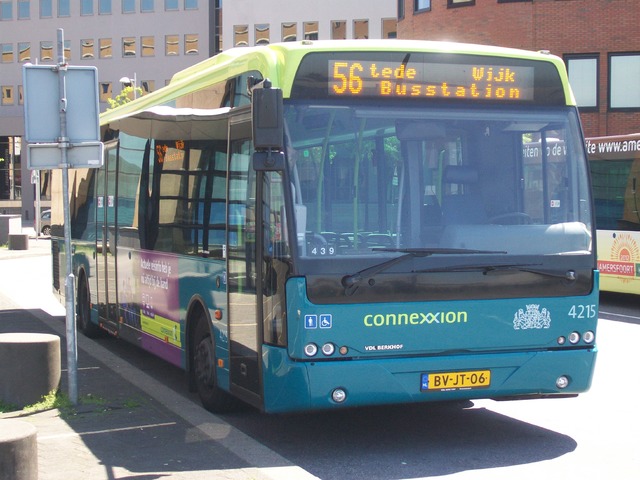 Foto van CXX VDL Ambassador ALE-120 4215 Standaardbus door wyke2207