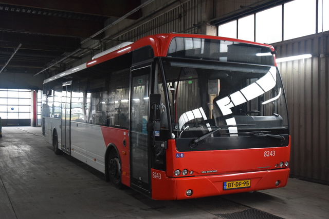 Foto van ARR VDL Ambassador ALE-120 8243 Standaardbus door Ovspotterdylan