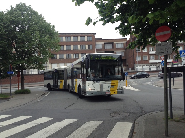 Foto van DeLijn Jonckheere Transit 2000 G 4454 Gelede bus door BusfanTom
