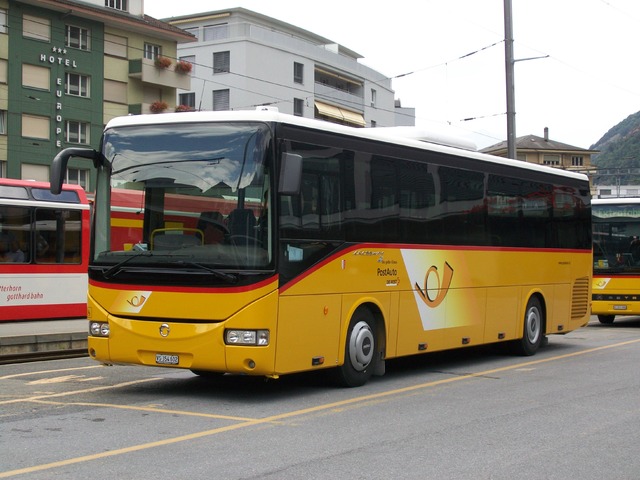 Foto van Postauto Irisbus Crossway 354602 Semi-touringcar door wyke2207