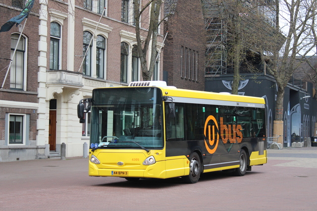 Foto van QBZ Heuliez GX127 4305 Midibus door StijnvanGinkel