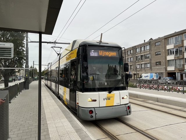 Foto van DeLijn HermeLijn 7241 Tram door Stadsbus