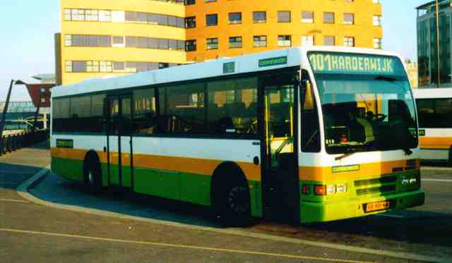 Foto van CXX Berkhof 2000NL 4983 Standaardbus door Jelmer