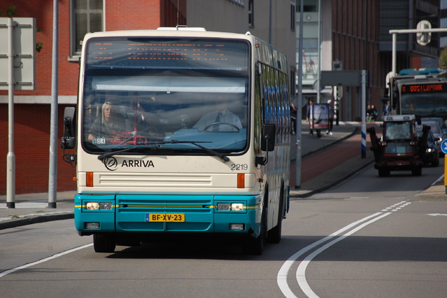 Foto van ARR Den Oudsten B95 2219 Standaardbus door kevster1991