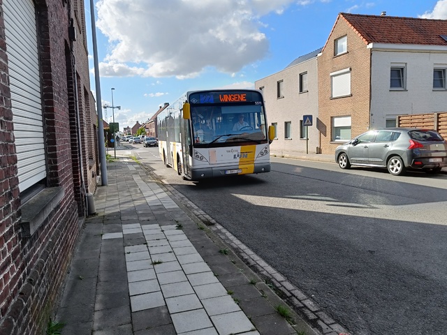 Foto van DeLijn Van Hool A360 5511 Standaardbus door BusfanTom