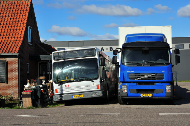 Foto van VVdL Den Oudsten B96 945 Standaardbus door Bartrock