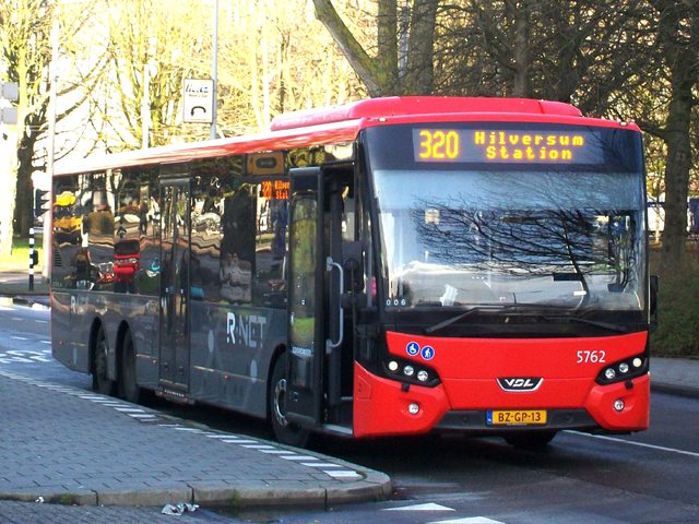 Foto van CXX VDL Citea XLE-137 5762 Standaardbus door wyke2207