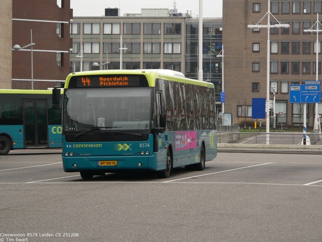 Foto van CXX VDL Ambassador ALE-120 8574 Standaardbus door tsov