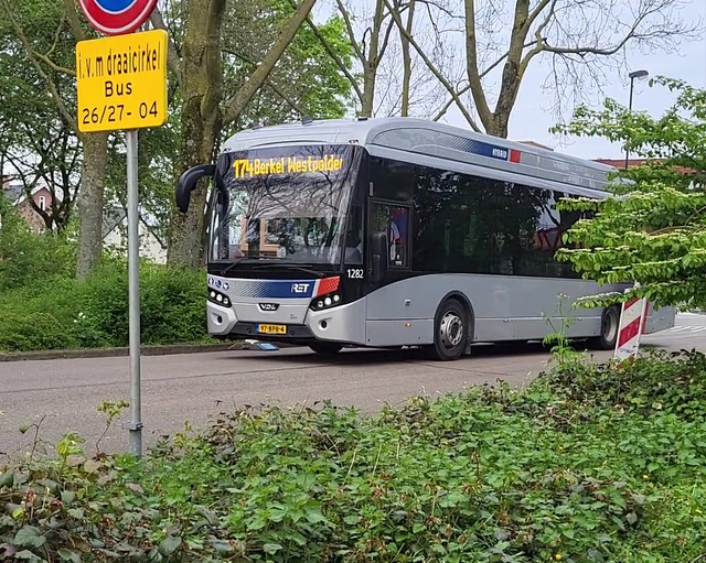 Foto van RET VDL Citea SLE-120 Hybrid 1282 Standaardbus door Ovspoterberkel