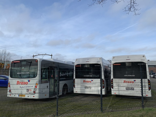 Foto van ARR Van Hool A300 Hybrid 4883 Standaardbus door Stadsbus