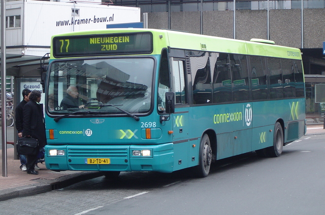 Foto van CXX Den Oudsten B95 2698 Standaardbus door wyke2207