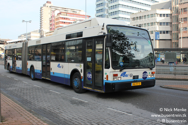 Foto van GVU Van Hool AG300 LPG 4585 Gelede bus door Busentrein