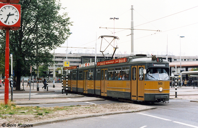 Foto van RET Rotterdamse Düwag GT8 1610 Tram door RW2014